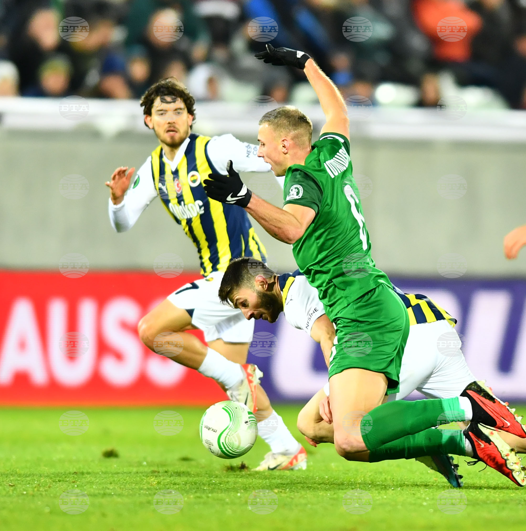  Разград - футбол - Лудогорец - Фенербахче