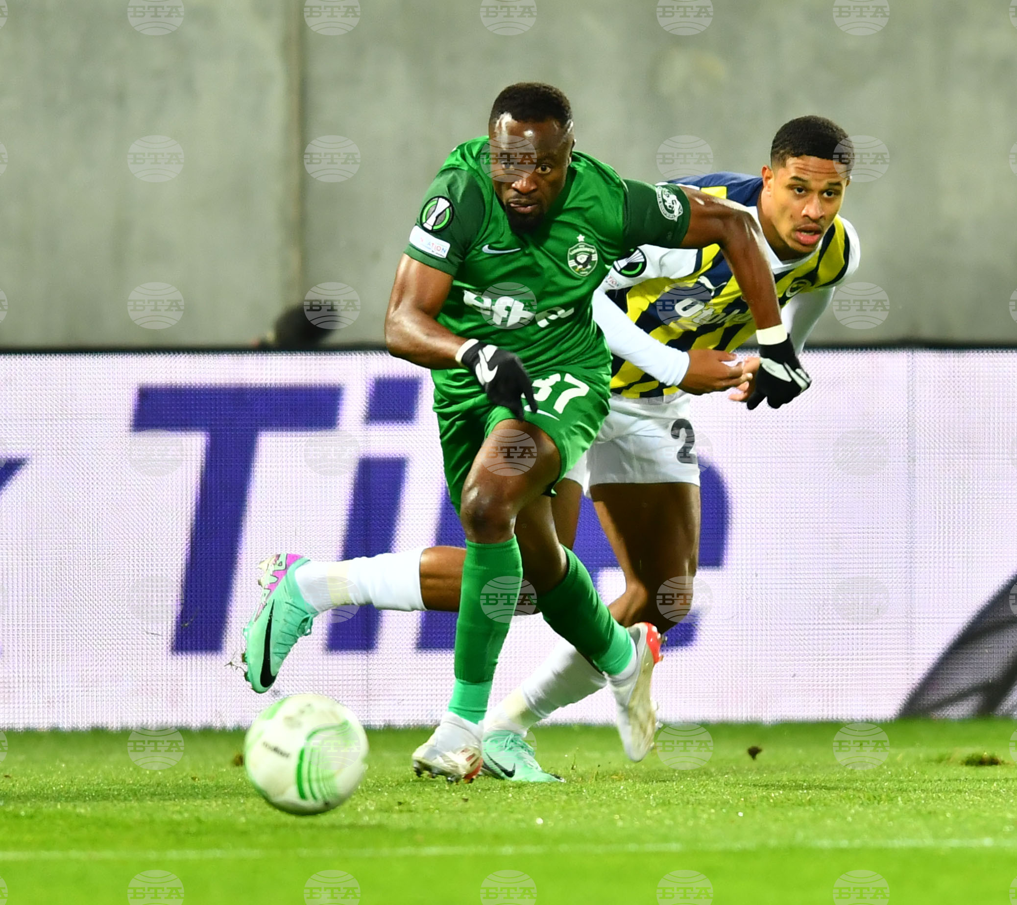  Разград - футбол - Лудогорец - Фенербахче