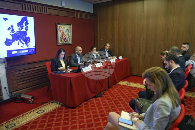 „Пътуване, почивка, потребители" - кръгла маса 