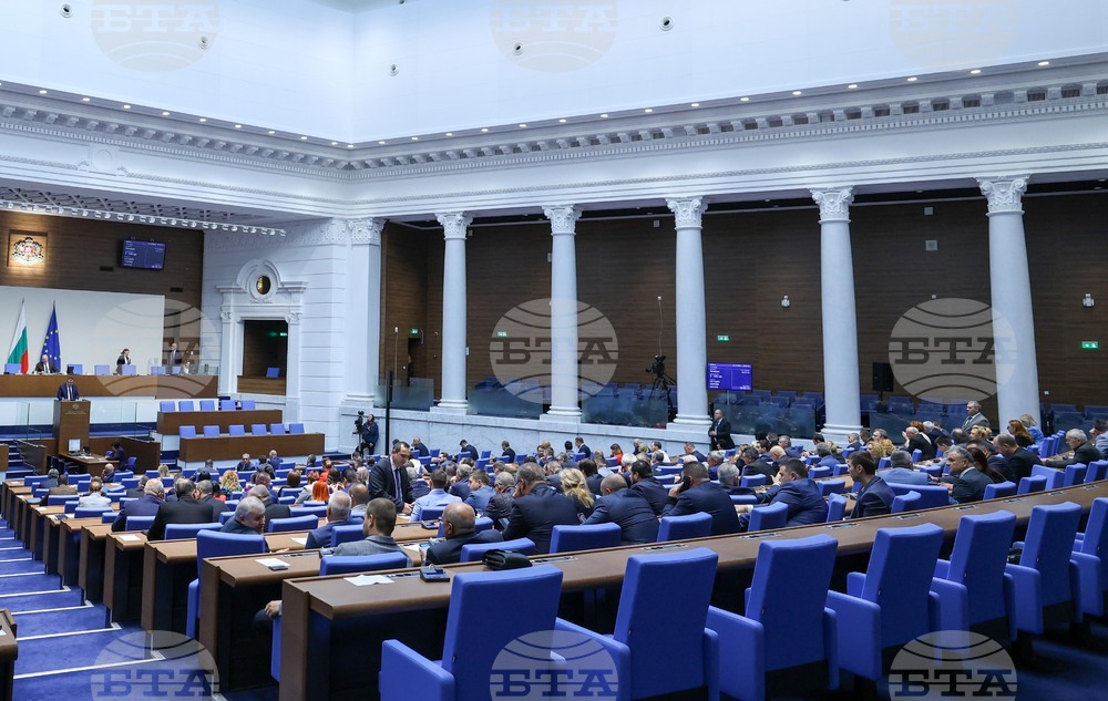 Депутатите удължиха работното си време за законодателна дейност, след приключването ѝ ще започне парламентарен контрол