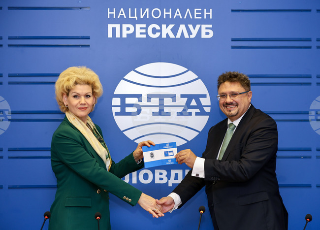 Национален пресклуб на БТА-Пловдив - БТА - ВУАРР - договор - подписване