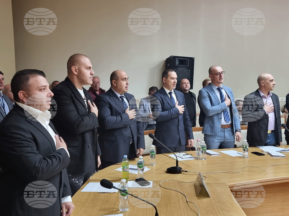 Плевен - Общински съвет - тържествено заседание - полагане на клетва