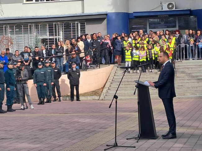 Значително е намалял броят на опитите за незаконно преминаване на българо-турската граница, каза министър Калин Стоянов