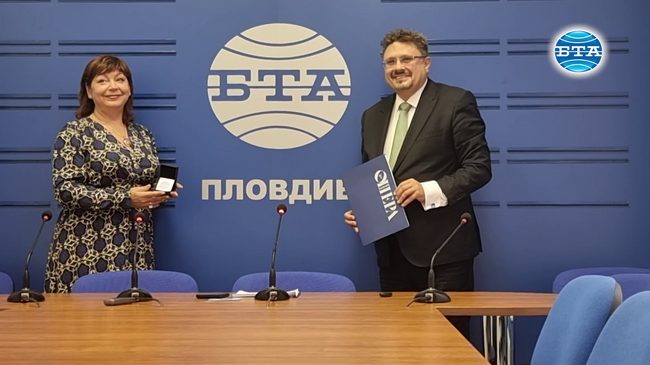 Българската телеграфна агенция подписа договор за медийно партньорство с Държавна опера - Пловдив