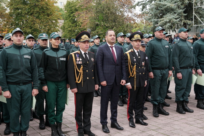 Министър Стоянов: Вярвам, че уверено и достойно ще изпълнявате отговорната мисия за опазване на границата 