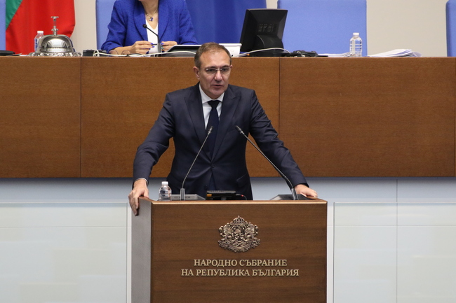 Борислав Гуцанов: Срамно е, че точно Министерството на правосъдието нарушава закона с обществена поръчка за 43 млн. лв.