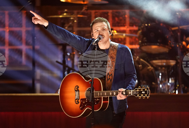 I’m the Problem на Морган Уолън оглавява класацията на „Билборд“ за албуми от два месеца