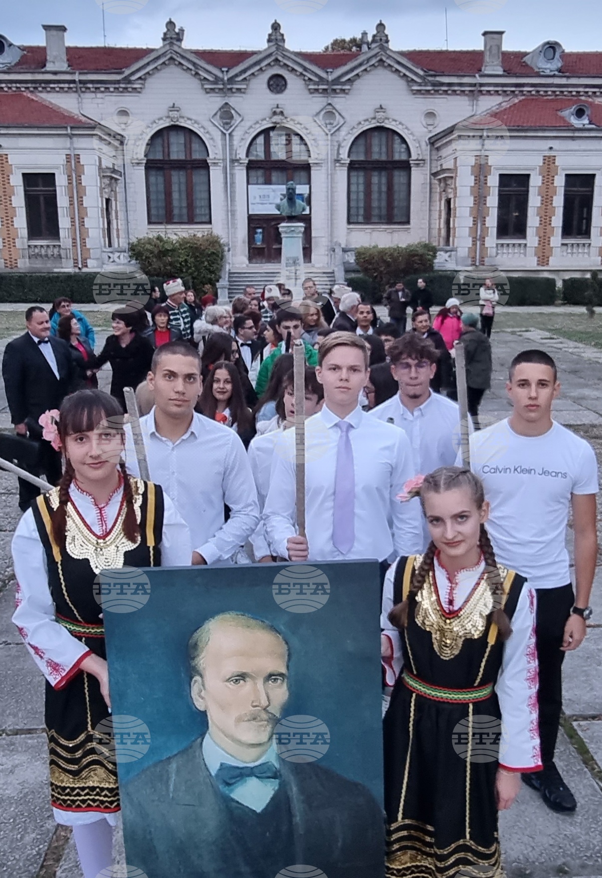 Шумен - Добри Войников - годишнина - факелно шествие