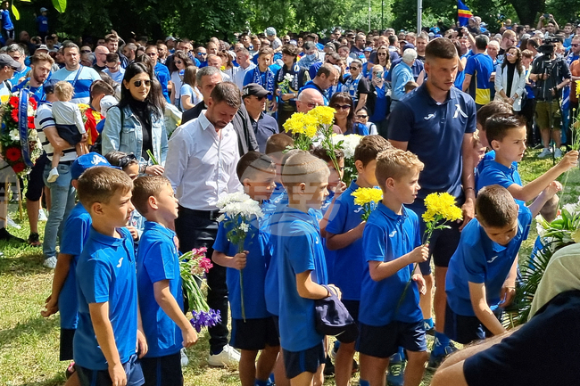 Спортен клуб Левски - 108 години