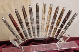 Румъния - изложба - писалки