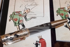 Румъния - изложба - писалки