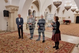 Румъния - изложба - писалки