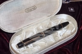 Румъния - изложба - писалки