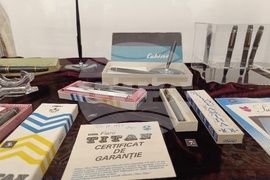 Румъния - изложба - писалки