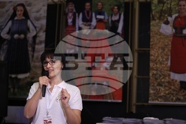 Ръководители на фолклорни състави - семинарна среща