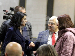 Снимка: „ЛЕВИЦАТА!“