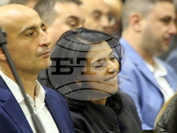 Снимка: „ЛЕВИЦАТА!“