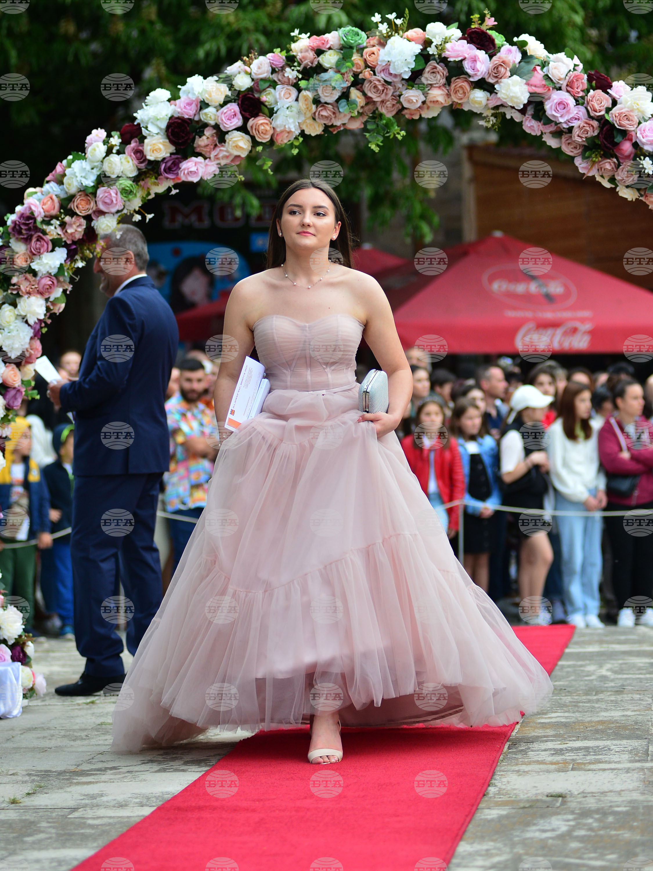 Исперих - абитуриенти - празник