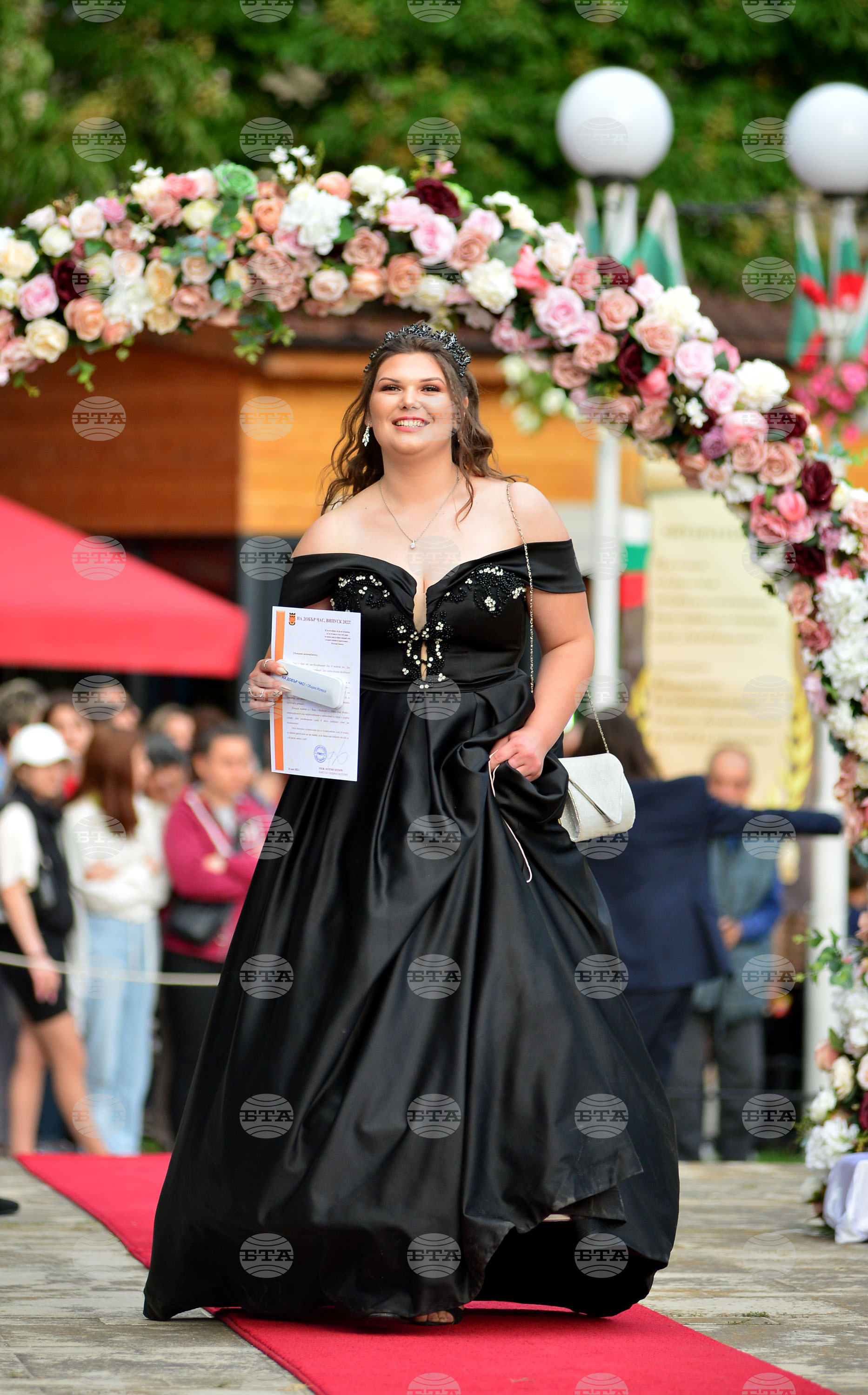 Исперих - абитуриенти - празник