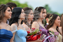 Исперих - абитуриенти - празник