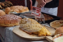 Румъния - село Извоареле - кулинарен фестивал