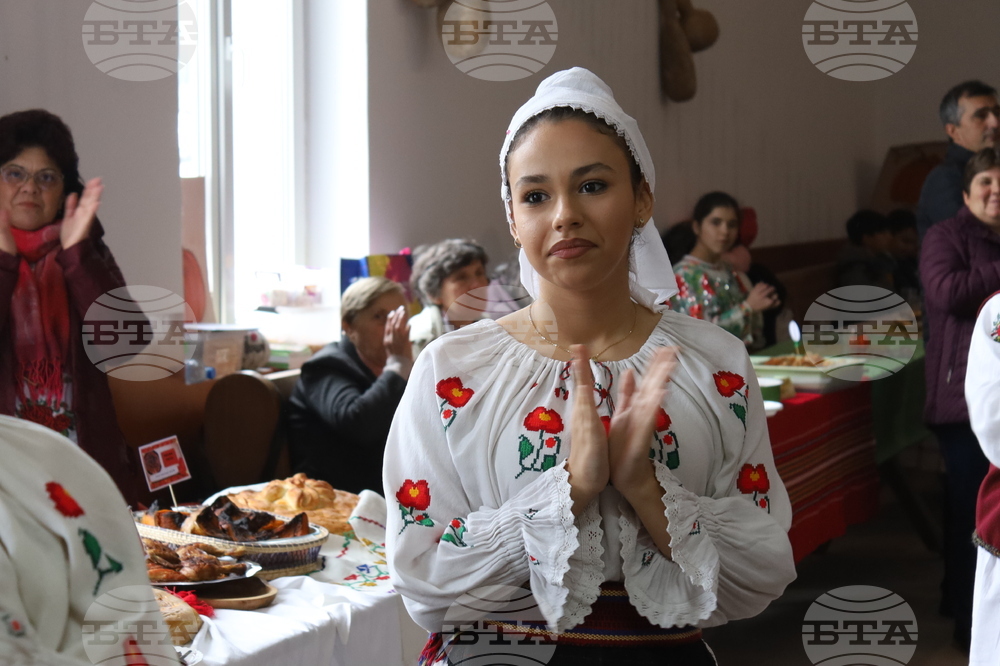 Румъния - село Извоареле - кулинарен фестивал