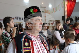 Румъния - село Извоареле - кулинарен фестивал