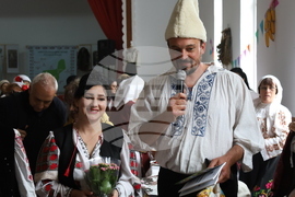 Румъния - село Извоареле - кулинарен фестивал