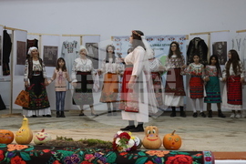 Румъния - село Извоареле - кулинарен фестивал