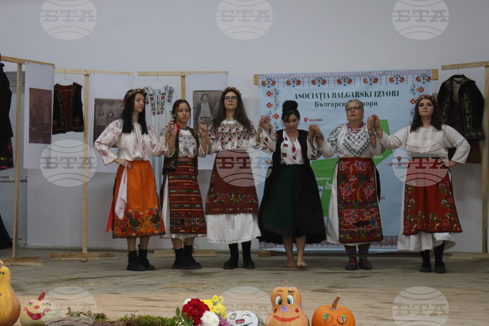 Румъния - село Извоареле - кулинарен фестивал