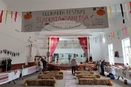 Румъния - село Извоареле - кулинарен фестивал