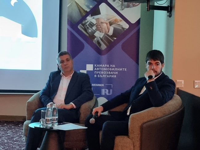 КАПБ: Министър Цеков пред членовете на КАПБ заяви, че тол системата в момента e неефективна, непрозрачна и представлява източник на корупционни практики
