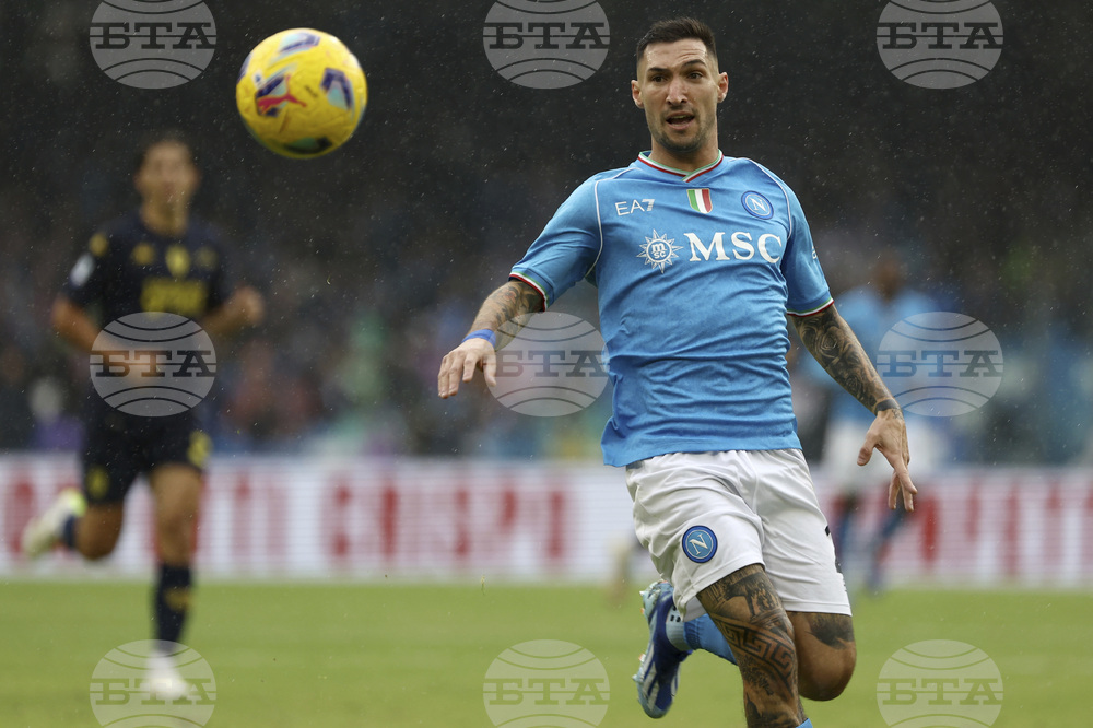 Кризата с контузените в Наполи се задълбочава