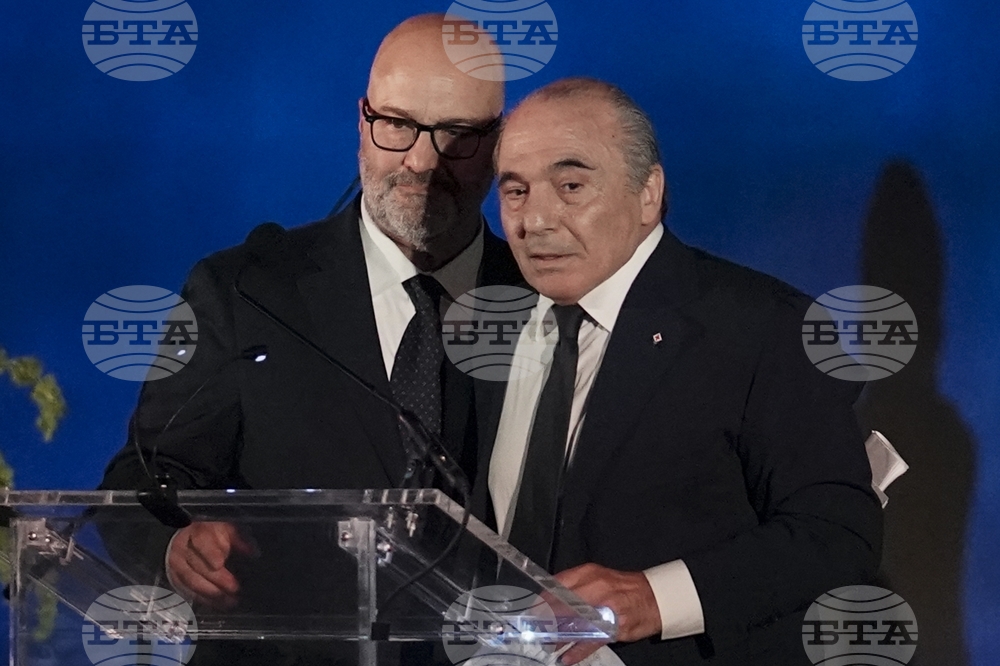 От Фиорентина съобщиха за кончината на своя президент Роко Комисо