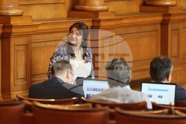 Парламент - заседание