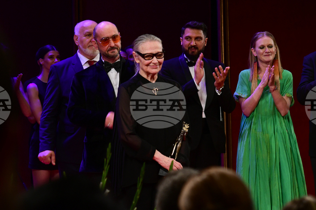 Аскеер - награди