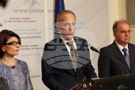 Парламент - ГЕРБ-СДС - брифинг