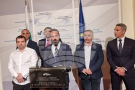 Парламент - Продължаваме Промяната - брифинг