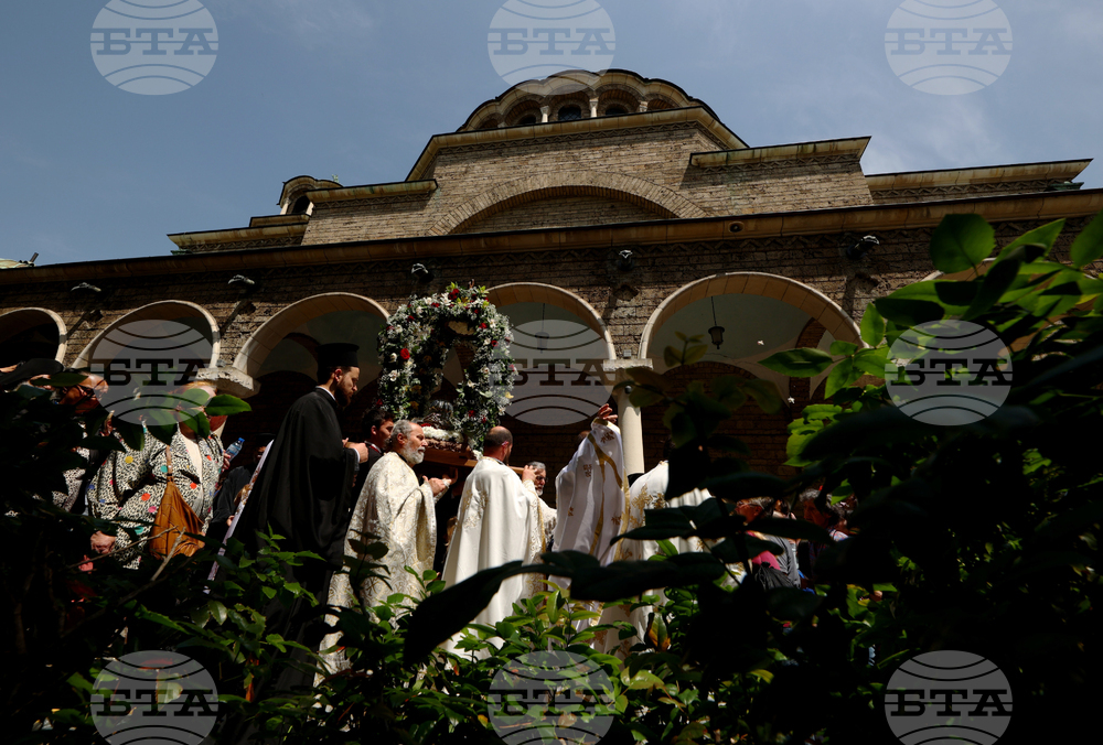 Св. св. Кирил и Методий - мощи