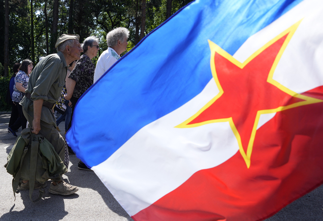 Сърбите изпитват най-голяма носталгия по Югославия от всички жители на бившата СФРЮ според проучване на „Галъп“