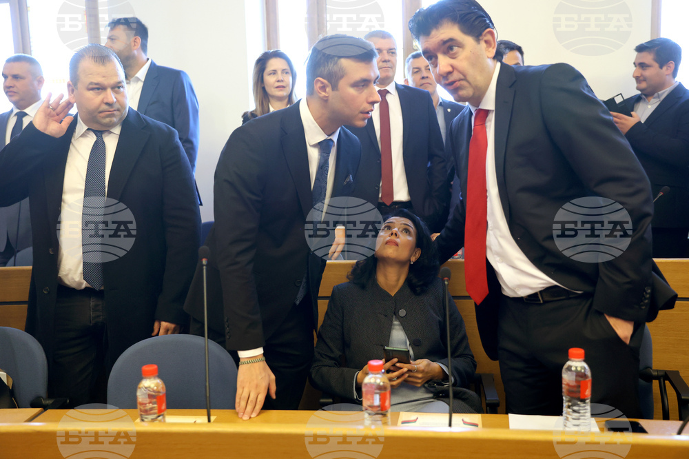  Столичен общински съвет (СОС) - първо заседание