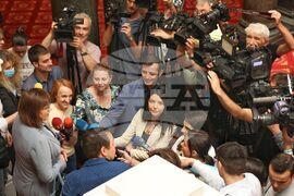 Парламент - Комисия по икономическа политика и иновации - заседание