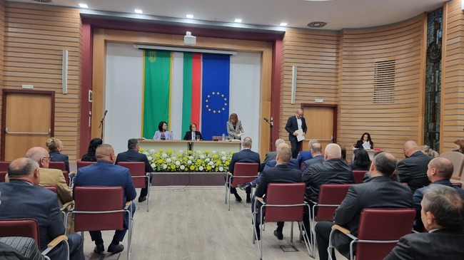 Общинският съвет в Севлиево прие декларация до институциите за възобновяване строителството на язовир „Бяла"