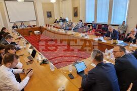 Парламент - Комисия по икономическа политика и иновации - заседание