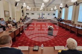 Парламент - Комисия по електронно управление и информационни технологии