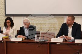 Парламент - Комисия по електронно управление и информационни технологии