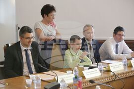 Парламент - Комисия по образованието и науката