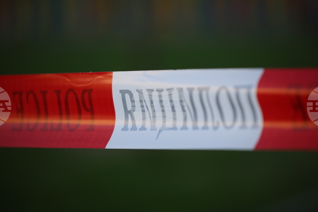 Автомобил е блъснал линейка с включен звуков и светлинен сигнал в столицата, пострадал е един от лекарите