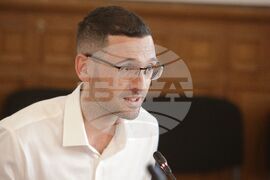 Парламент - Комисия по политиките за българите извън страната