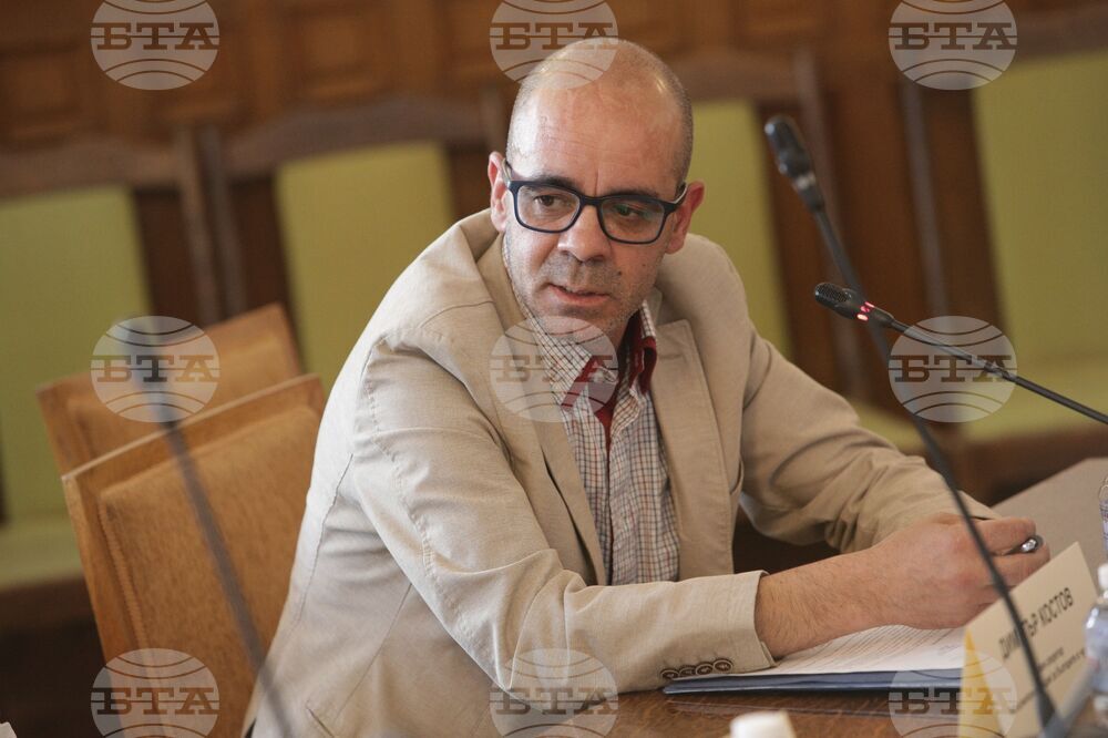 Парламент - Комисия по политиките за българите извън страната